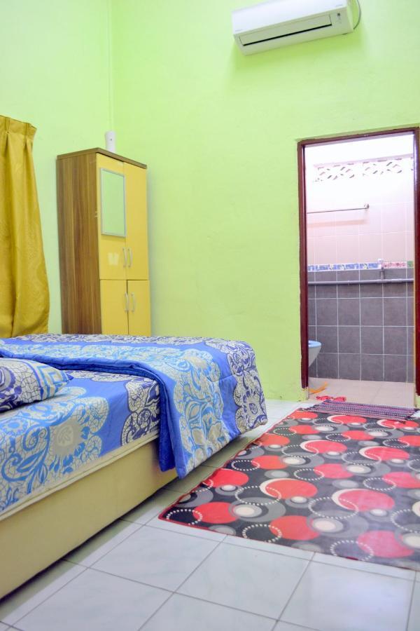 Homestay Jertih Besut Terengganu エクステリア 写真