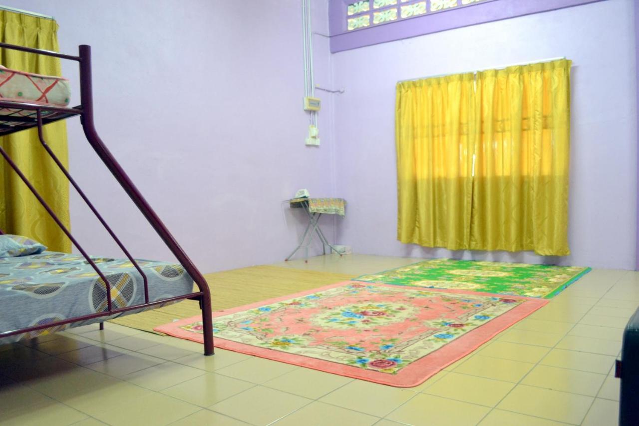 Homestay Jertih Besut Terengganu エクステリア 写真