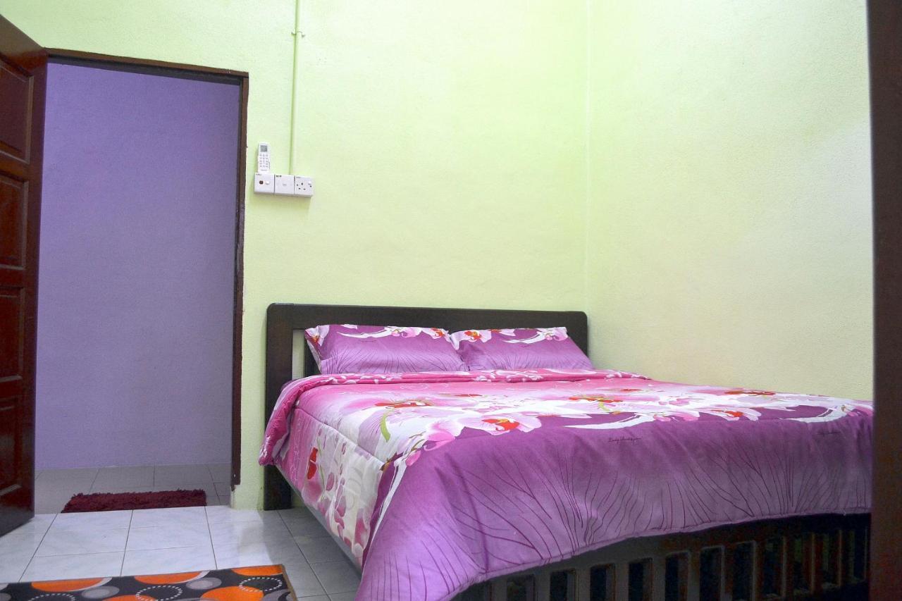 Homestay Jertih Besut Terengganu エクステリア 写真