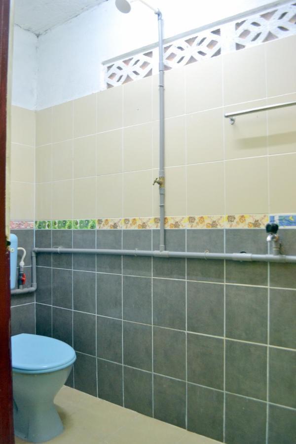 Homestay Jertih Besut Terengganu エクステリア 写真